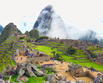 Machu Picchu, ¿en Tren o Caminando? Machu Picchu, ¿en Tren o Caminando?