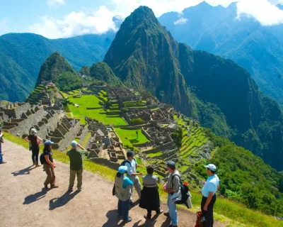 Tourists will be able to visit Machu Picchu despite the mountain closure due to a landslide